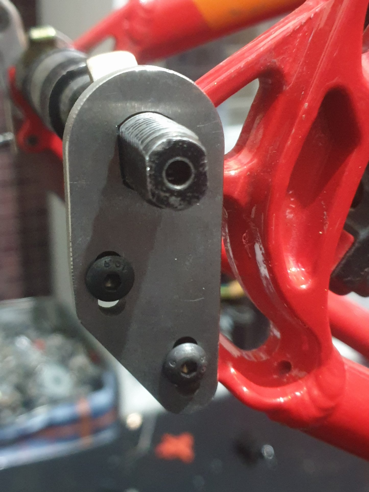 Boardman torque arms